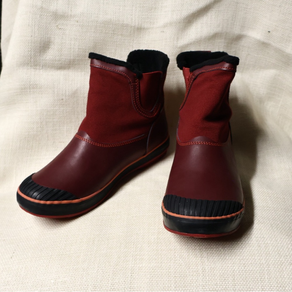 Keen Waterproof Elsa Chelsea Red Boots